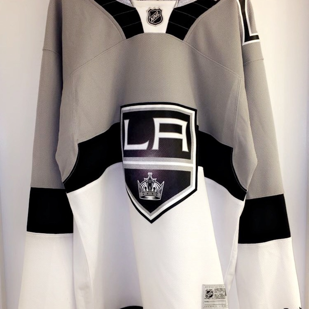 LA Kings Hockey Jersey